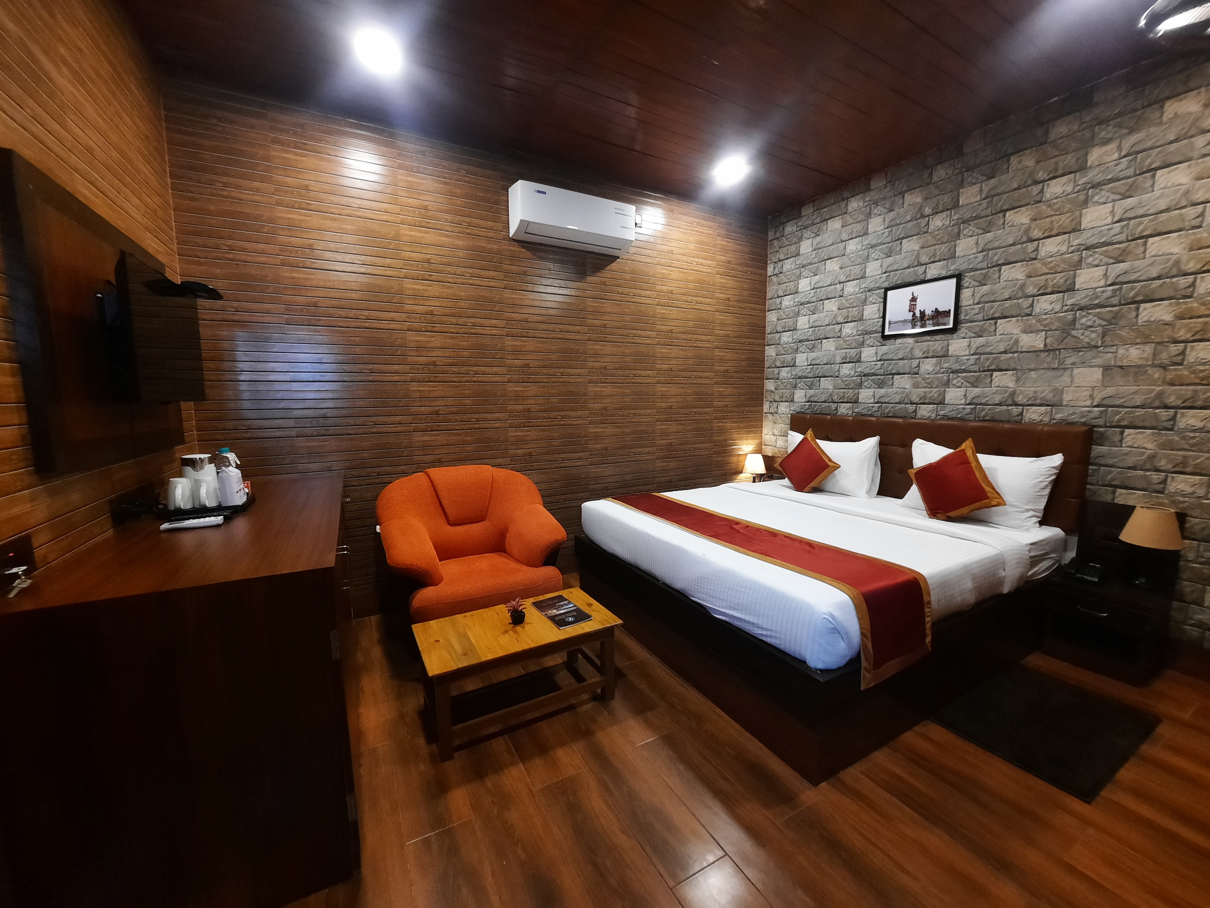 JHARNA RESORT - Tap to explore photos