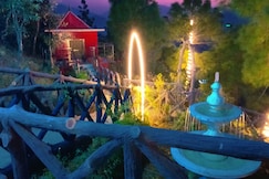 Shaantvan Homestay | Near Bhalughar Waterfall, Mukteshwar