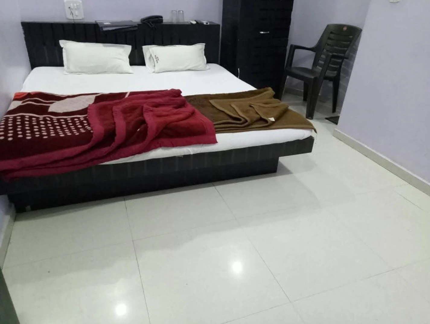 Hotel Shivam Palace - Tap to explore photos