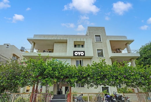 Hotel O Indra Suites