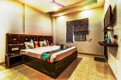 FabHotel Travellers, Lucknow