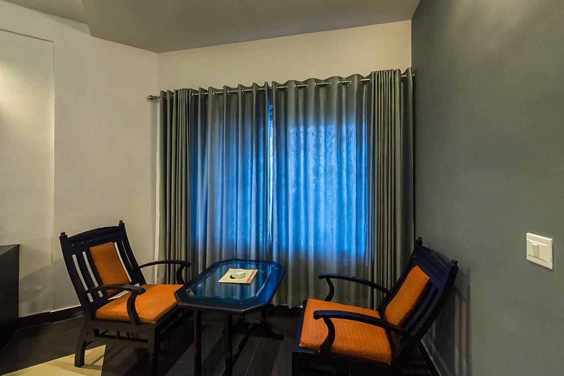 MALABAR PALACE Calicut INR 1080 OFF ( ̶2̶5̶9̶0̶ ) Hotel Price, Address