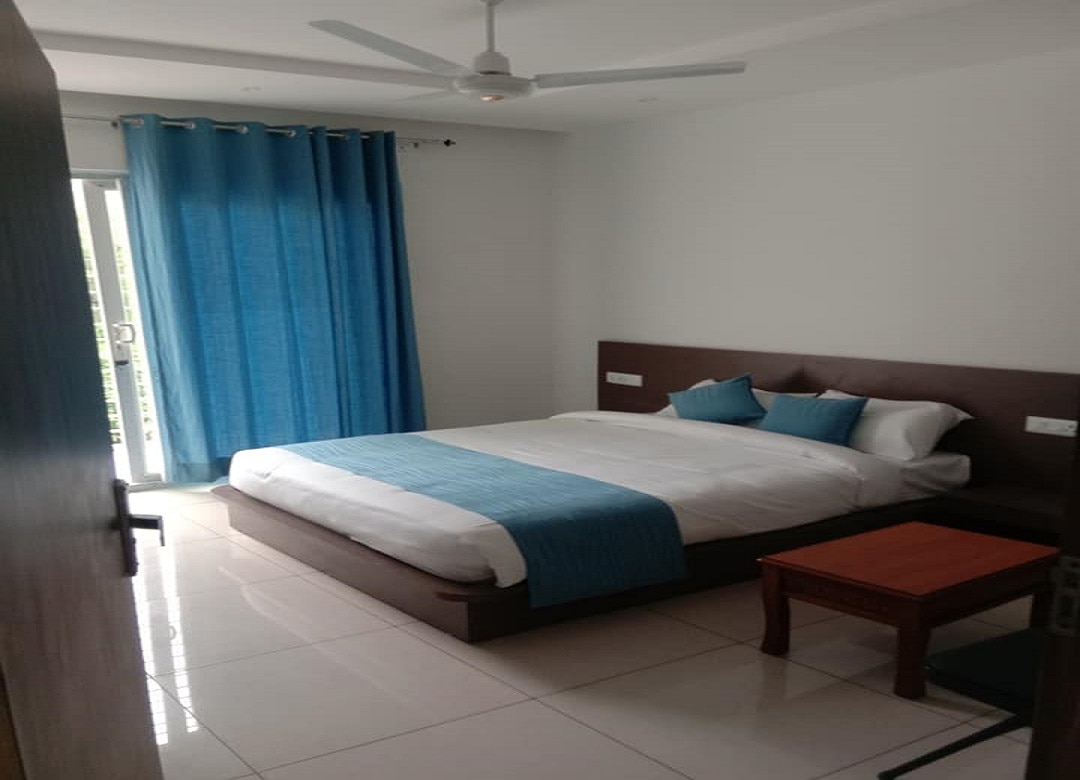 Mansuri Hotel and Restaurant - Tap to explore photos