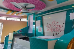 Hotel Swadhin(near government hospital and Bus Stand), Daringbadi