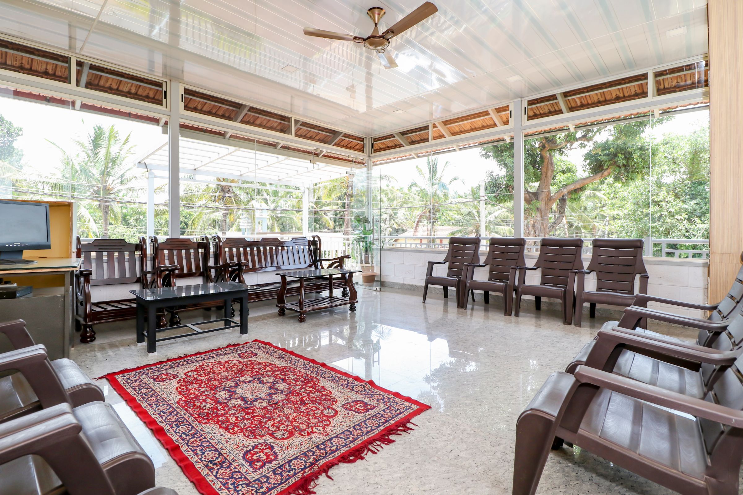 JK Homestay - Tap to explore photos