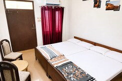 Gandhi Ganga Guest House, Varanasi