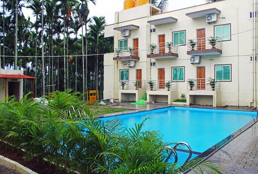 STAYMAKER Four Seasons