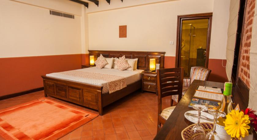Traditional Comfort Boutique Hotel - Tap to explore photos