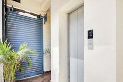 Hotel O Sri Manjunatha Deluxe Suites, Bangalore