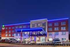 Holiday Inn Express & Suites Tulsa Northeast - Owasso, Rogers