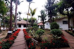 Chhuti Holiday Resort (unit of Lasco agri chem pvt. ltd.), Barddhaman