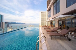 Green Beach Hotel Nha Trang, Cam Lam
