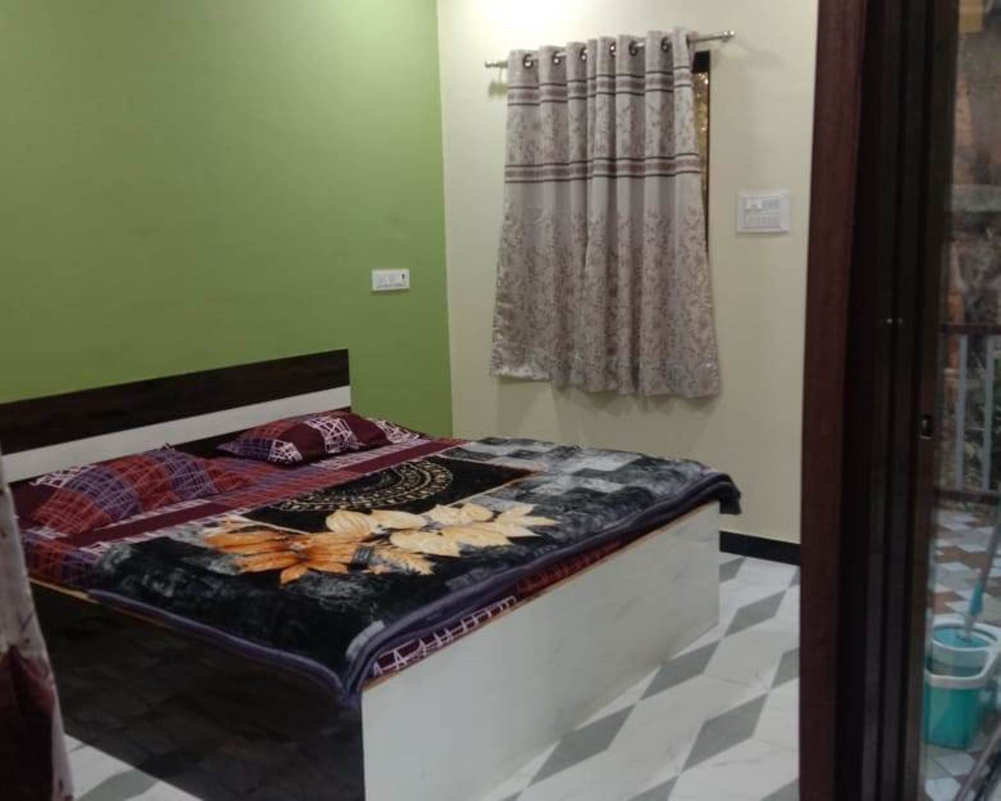 Daksh Holiday Home - Tap to explore photos