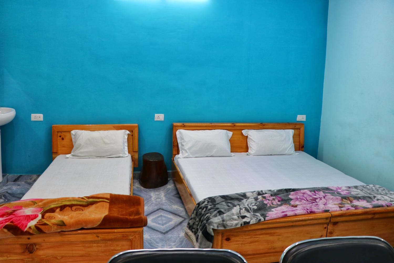 Hotel Kirti - Tap to explore photos