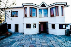 StayApart | Raghav Heritage Homestay & Camps, Mukteshwar