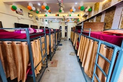 Shri mohan dham Dormitory, Vrindavan