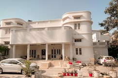 Heritage Homestay | Rooms & Caretaker, Patnitop