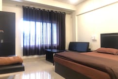 THE Pi HOTEL, Imphal