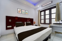 Collection O Erattupetta Formerly City Residency, Vagamon