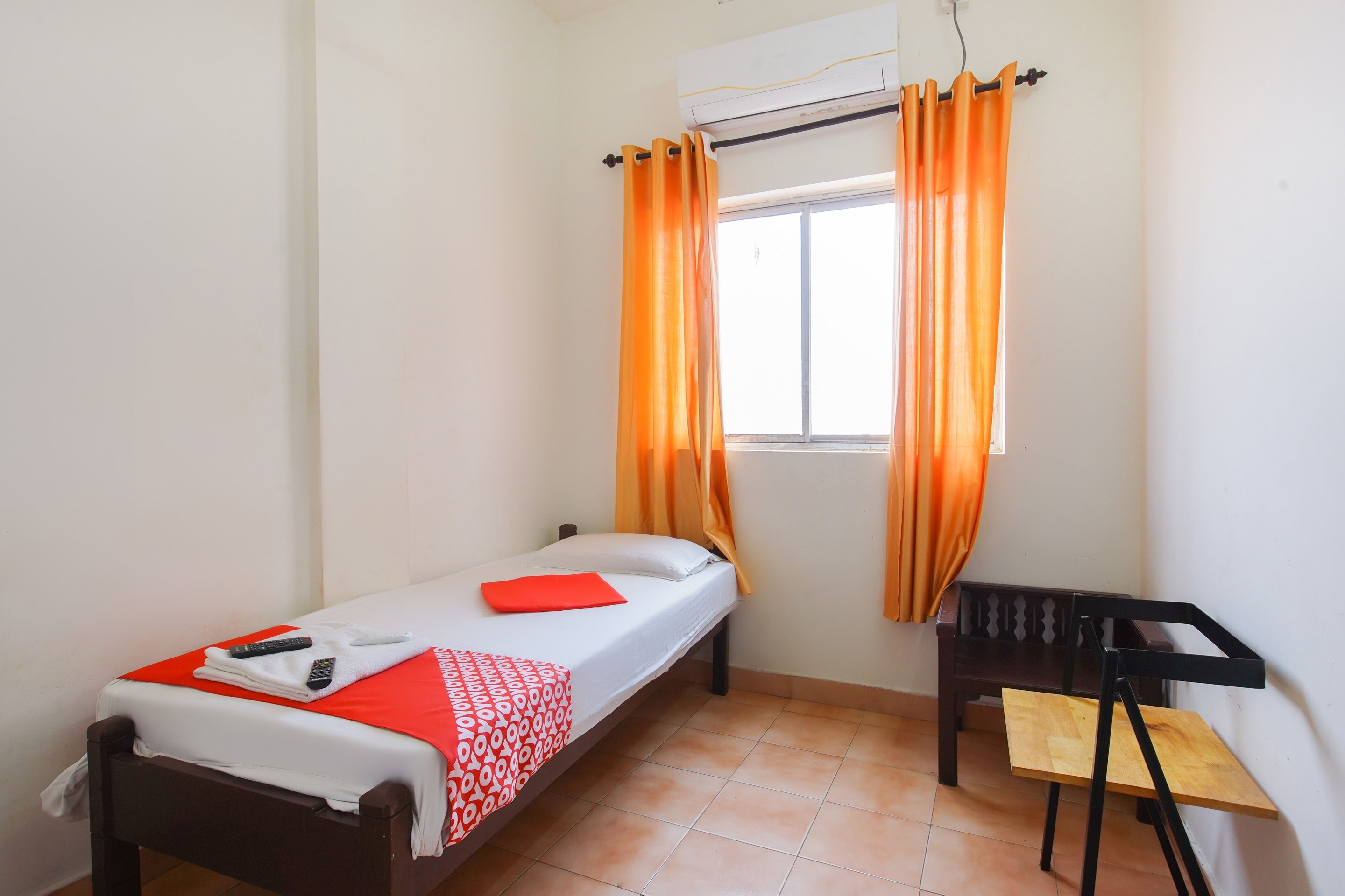 OYO Delma Residency - Tap to explore photos