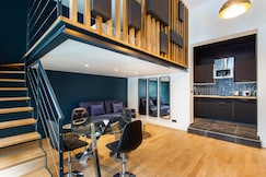 Modern studio for 4 people - Arc de Triomphe, Paris