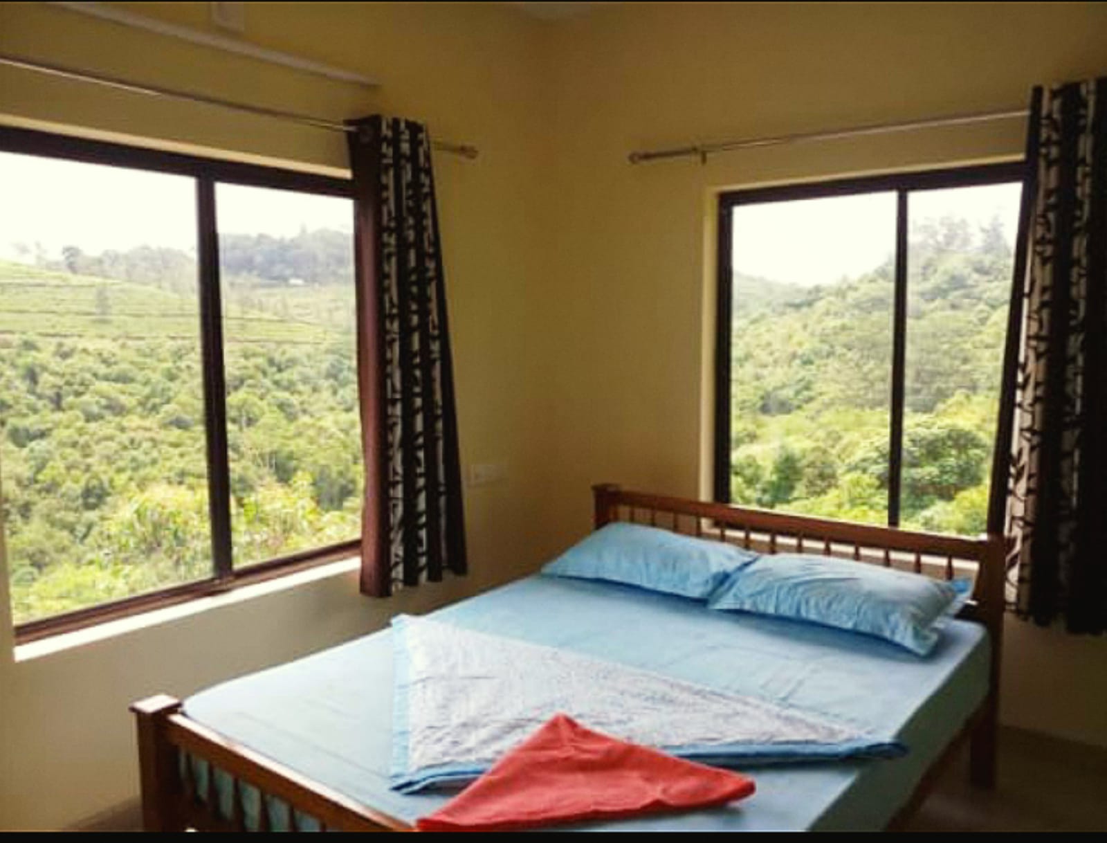 Vagamon Heavenly Holiday Home - Tap to explore photos