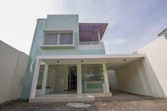 Hotel O Irma's Residence, Blitar