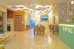 The Prominence Hotel, Restaurant & Bar, Greater Noida