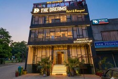 Hotel The Dream & Banquet, Mohali