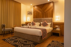 Hotel Luxurio  InHouse Barista Cafe, Near Golden Temple, Amritsar