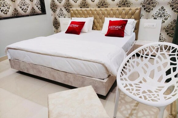 hotels in sira 1 sira hotels available