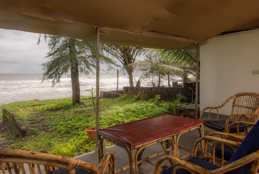 2BHK Sea view Villa on Talpona Beach