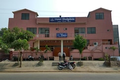 Hotel Dolphin, Bathinda