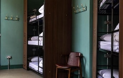 Dormitory Beds