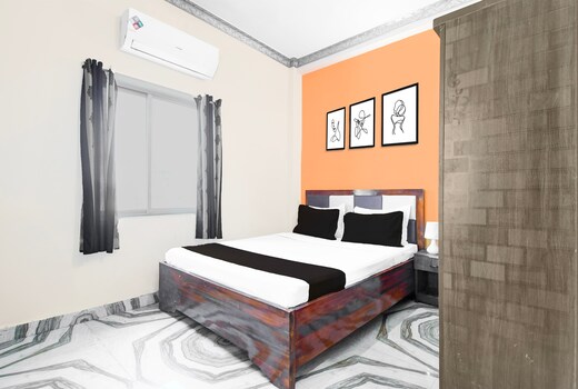 Super Hotel O Jagannatha Temple Paschim Dwar