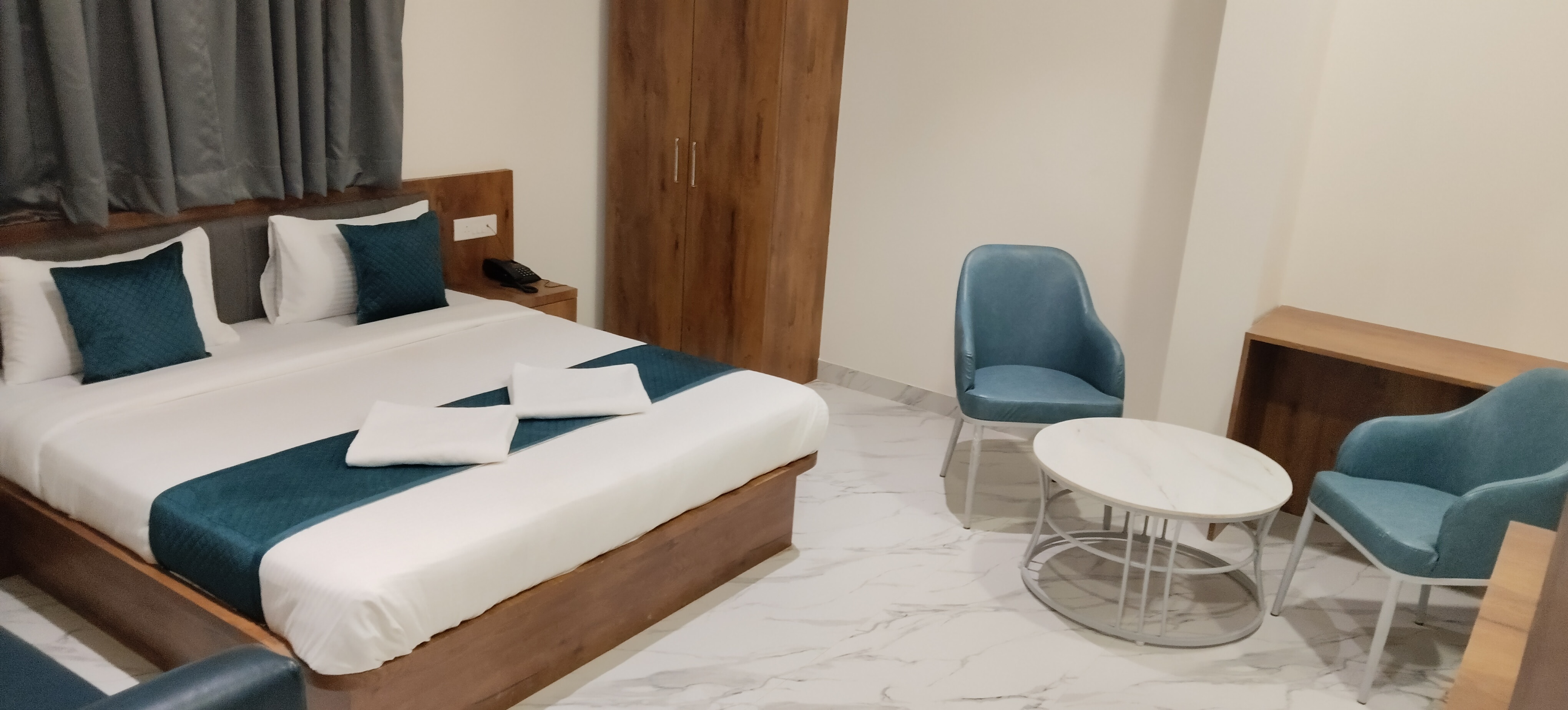 Hotel Sai Executive- Bambholi,Chakan - Tap to explore photos