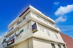 Hotel O J Classic, Ludhiana