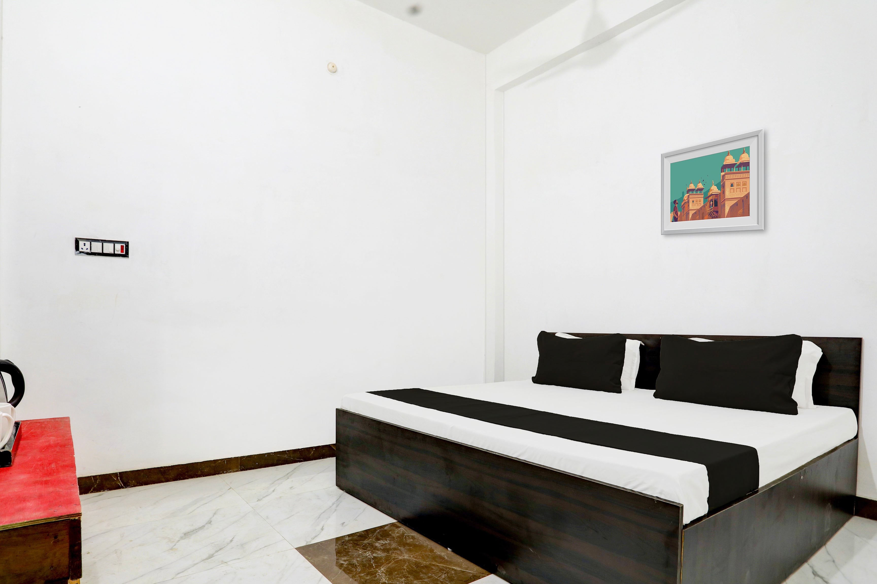 Hotel O MUCHHAD 75 - Tap to explore photos