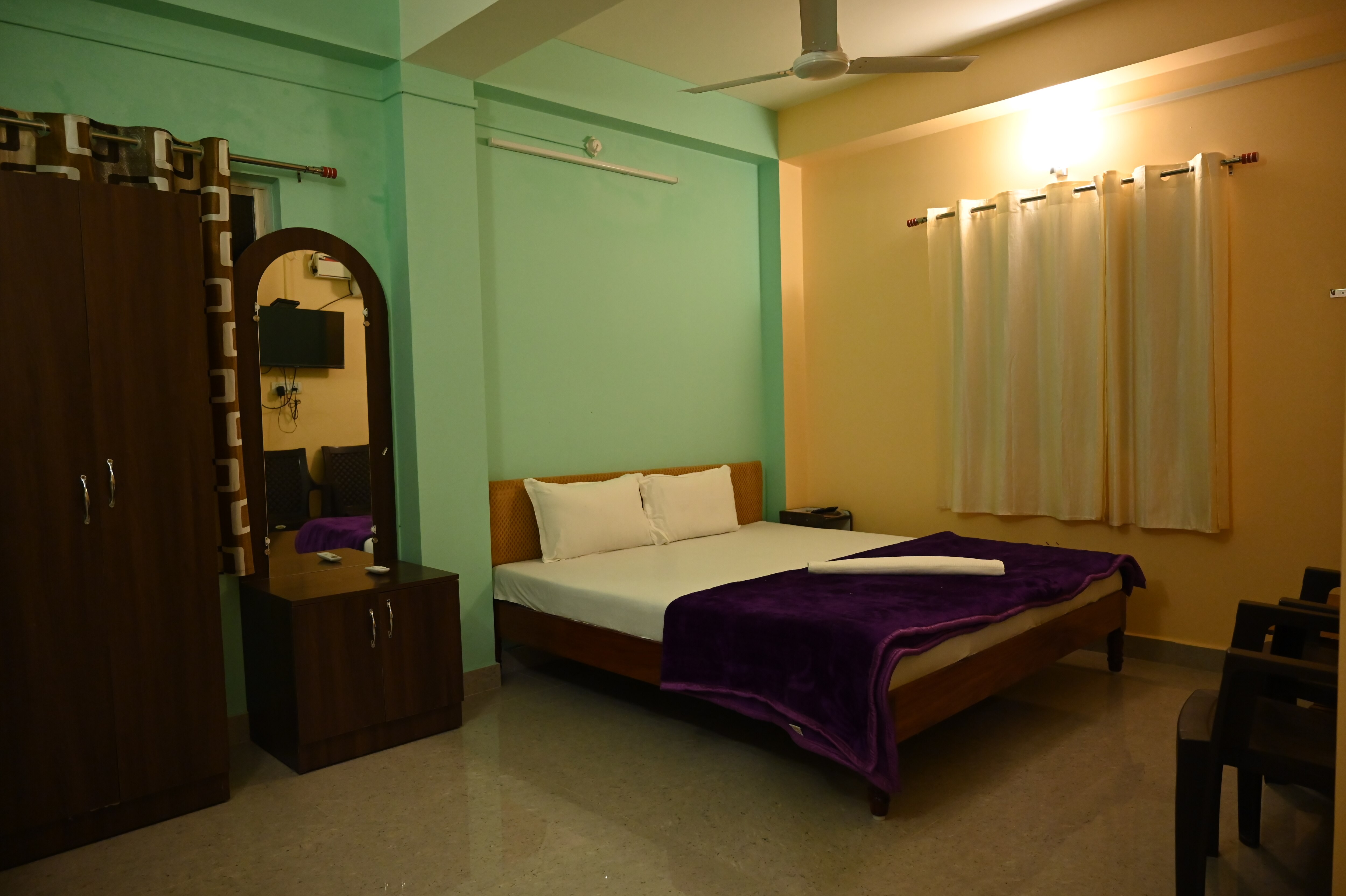 Royal Seaview Residency - Tap to explore photos