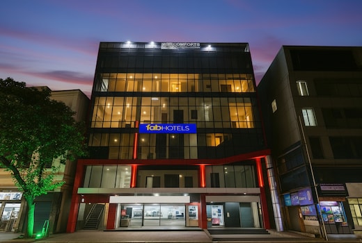 FabHotel VGR Comforts - Nr Khairtabad Metro Station
