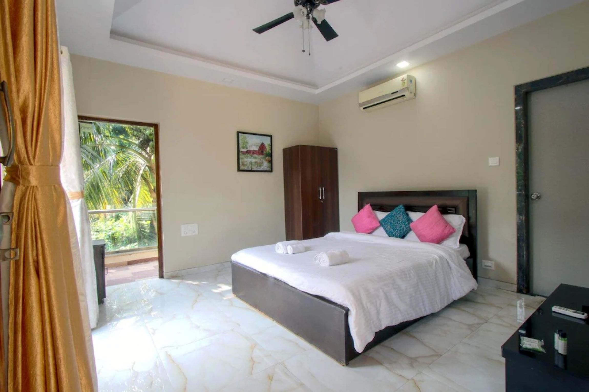 Sparsh Villa & Resort 5
