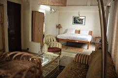 The Himalayan Munros, Ranikhet