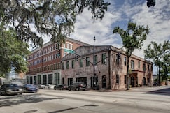 Staybridge Suites SAVANNAH HISTORIC DISTRICT, an IHG hotel, Chatham