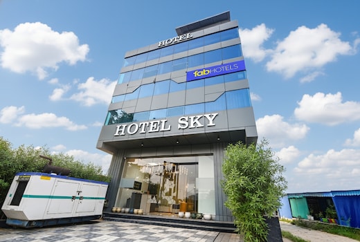 FabHotel Sky I