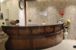 POP 84295F Kerala Stay, Delhi