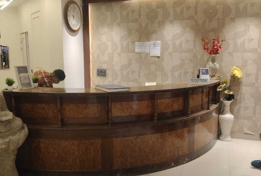 POP 84295F Kerala Stay