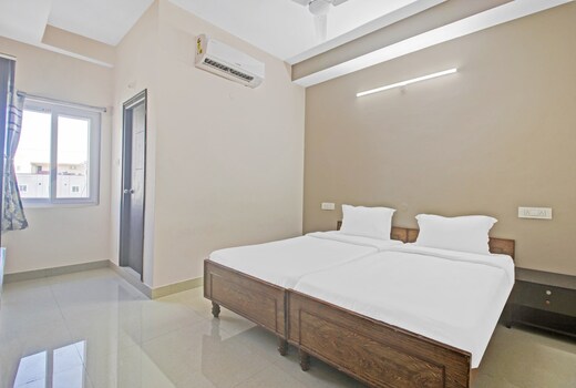 Hotel O Hillside Hotels Dlf Gachibowli Near Shilparamam