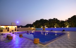 Swimming Pool 1
