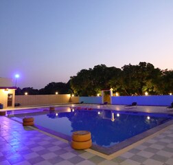 Swimming Pool 1