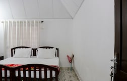 Deluxe Room Non AC